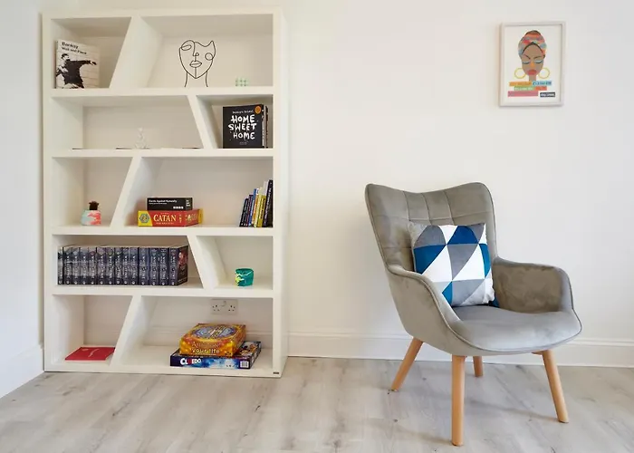 Stylish, Spacious Flat With Private Parking Lägenhet